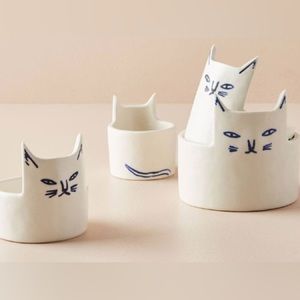 Anthropologie Kaye Blegvad Cat Measuring Cups Set
NWT